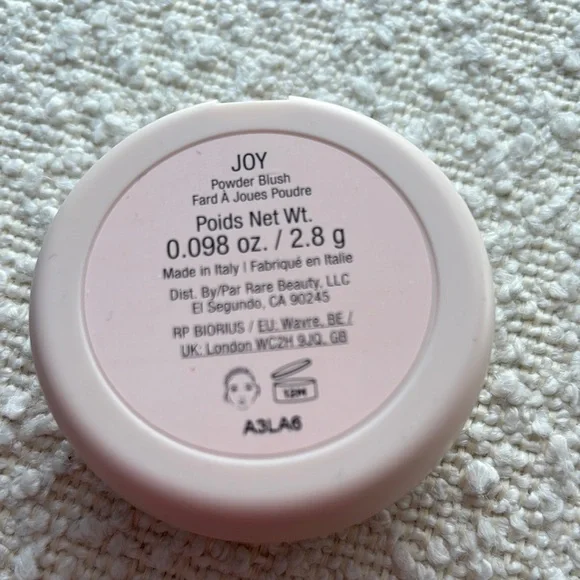 Rare Beauty Joy Powder Blush - Picture 3 of 4